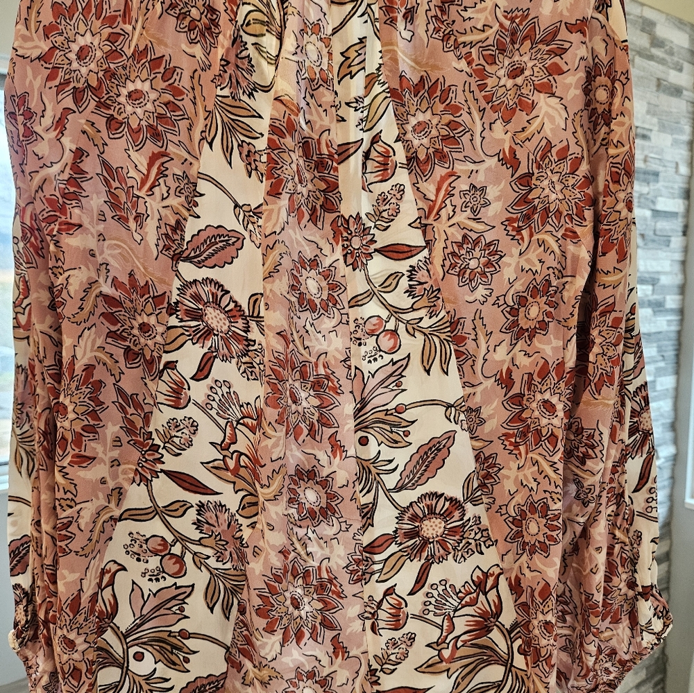 Tolani Collection tunic top New with Tags. Size small. Three quarter full sleeve - Picture 13 of 14